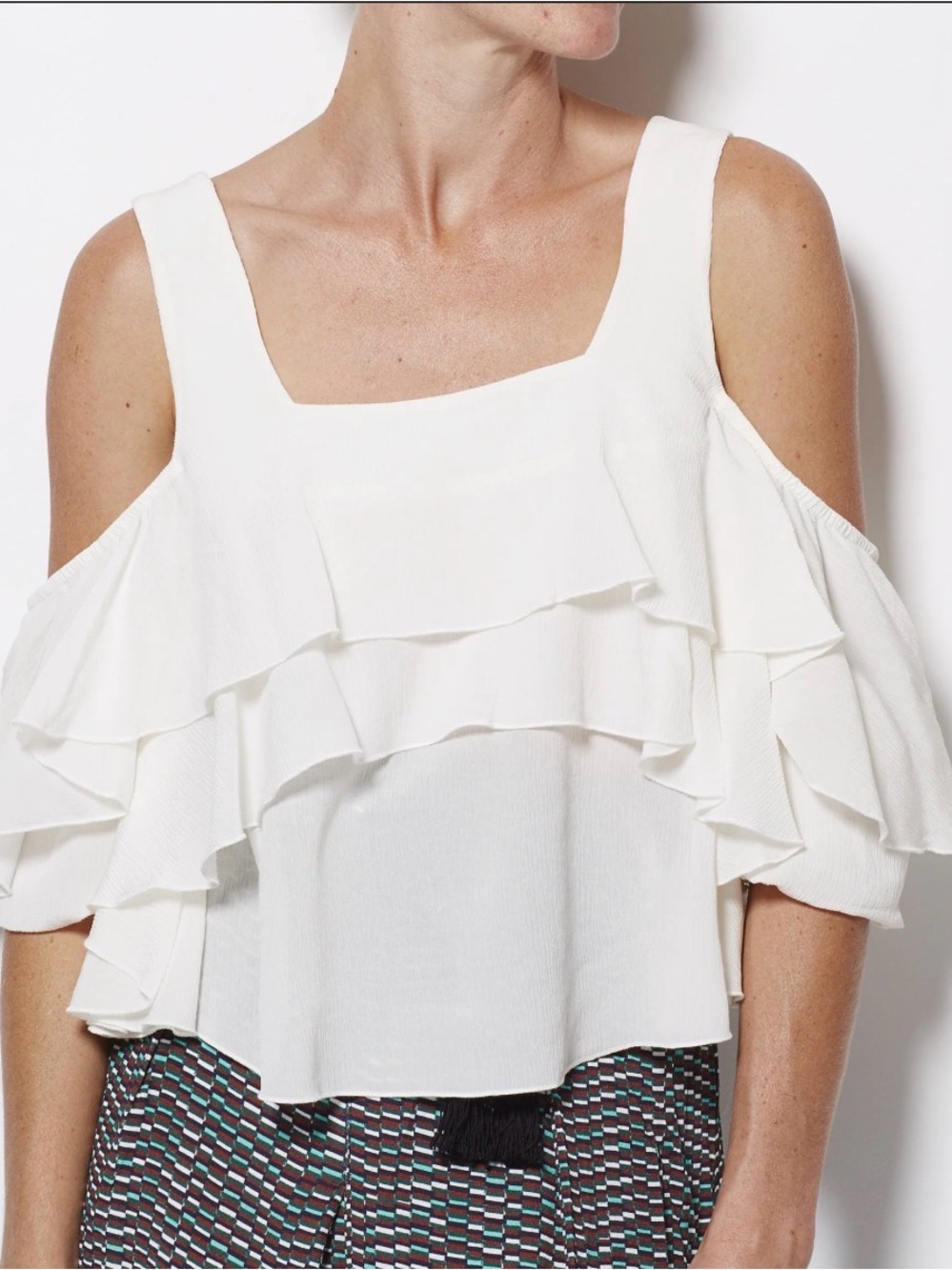 Apiece Apart Viga Cold-Shoulder Ruffled Silk Top in Cream | size 4